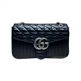 Gucci Shoulder Bag Gucci GG Marmont Medium Bag in Black Matelasse Leather 443496