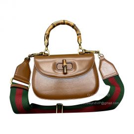 Gucci Top Handle Bag Gucci Small Bamboo Tote Shoulder Bag in Brown Leather 675797