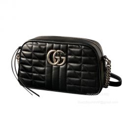 Gucci Shoulder Bag Gucci GG Marmont Matelasse Leather Shoulder Bag in Black 447632