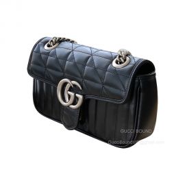 Gucci Shoulder Bag Gucci GG Marmont Matelasse Mini Chain Shoulder Bag in Black 446744