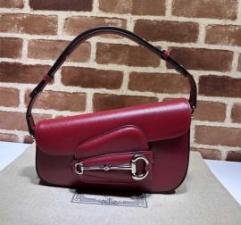 Gucci Red Leather Horsebit 1955 Small Shoulder Bag 764155