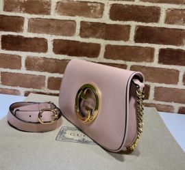 Gucci Blondie Shoulder Bag with Interlocking G Light Pink Leather 699268