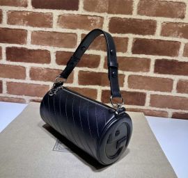 Gucci Blondie Small Shoulder Bag with Round Interlocking G Black Leather 760169