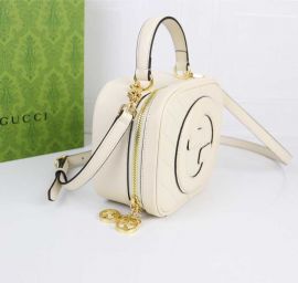 Gucci Blondie Top Handle Bag with Interlocking G White Leather 744434