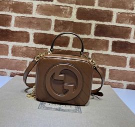 Gucci Blondie Top Handle Bag with Interlocking G Brown Leather 744434