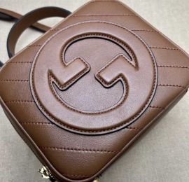 Gucci Blondie Top Handle Bag with Interlocking G Brown Leather 744434