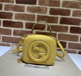 Gucci Blondie Top Handle Bag with Interlocking G Yellow Leather 744434