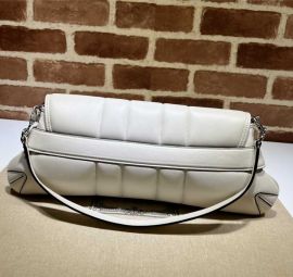 Gucci White Quilted Leather Horsebit Chain Large Shoulder Bag 764255