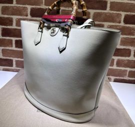Gucci Diana Large Tote Bag White 746270