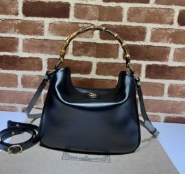 Gucci Diana Medium Shoulder Bag with Bamboo Handle Black Leather 746124