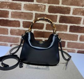 Gucci Diana Small Shoulder Bag with Bamboo Handle Black Leather 746251