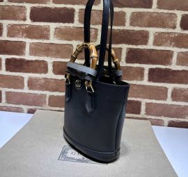 Gucci Diana Small Tote Bag Black 750396