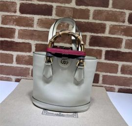 Gucci Diana Small Tote Bag White 750396