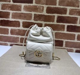 Gucci White Leather GG Marmont Mini Bucket Bag 746433