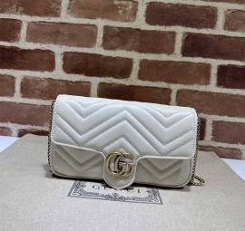 Gucci GG Marmont Mini Chain Shoulder Bag White Matelasse Chevron Leather 751526