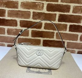 Gucci GG Marmont Shoulder Bag White Matelasse Chevron Leather 739166