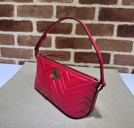 Gucci GG Marmont Shoulder Bag Red Matelasse Chevron Leather 739166