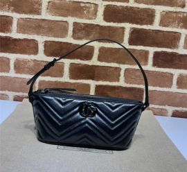 Gucci Black Matelasse GG Marmont Shoulder Bag Chevron Leather 739166