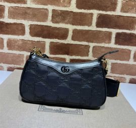 Gucci Black GG Matelasse Nylon Crossbody Bag 735049