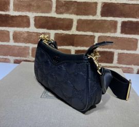 Gucci Black GG Matelasse Nylon Crossbody Bag 735049