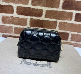 Gucci GG Matelasse Beauty Case in Black GG Matelasse Leather 726047