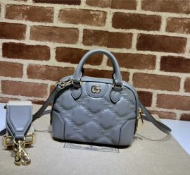 Gucci GG Matelasse Leather Handbag Gray 727793