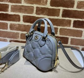 Gucci GG Matelasse Leather Handbag Gray 727793