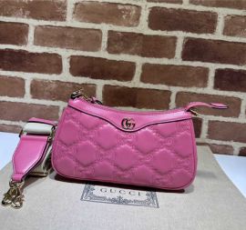 Gucci GG Matelasse Leather Handbag with Double G Fuchsia 735049