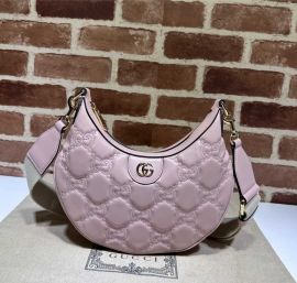 Gucci GG Matelasse Leather Small Hobo Shoulder Bag Pink 739709