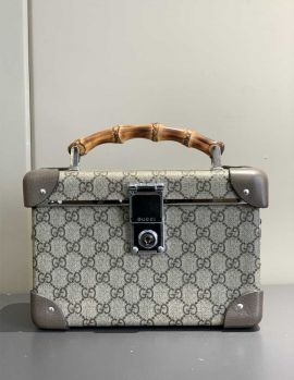 Gucci Globe Trotter Bamboo Trotter Beauty Vanity Case Luggage Trunk Beige GG Canvas
