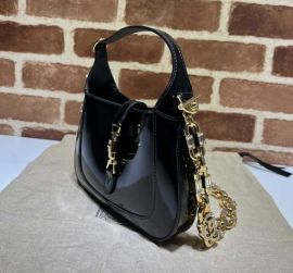 Gucci Jackie 1961 Mini Hobo Shoulder Bag Black Patent Leather 699651