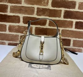 Gucci Jackie 1961 Mini Hobo Shoulder Bag White Patent Leather 699651