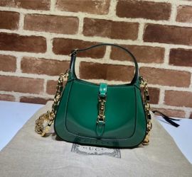 Gucci Jackie 1961 Mini Hobo Shoulder Bag Green Patent Leather 699651
