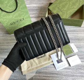 Gucci Black Leather GG Marmont Chain Mini Shoulder Bag 474575