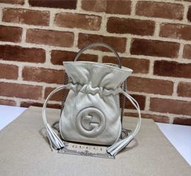 Gucci White Leather Blondie Mini Bucket Crossbody Bag with Interlocking G 760313