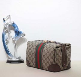 Gucci Savoy Toiletry Case Travel Bag Beige Brown GG Canvas 739391