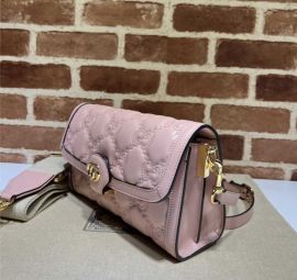 Gucci Small GG Matelasse Leather Shoulder Bag Pink 724529